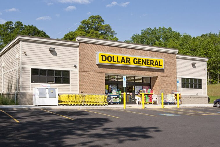 DG Holiday Hours